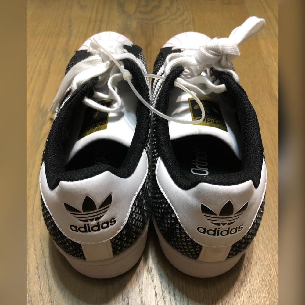 NWOT Adidas Limited Edition SuperStar Gold Label - Picture 5 of 8